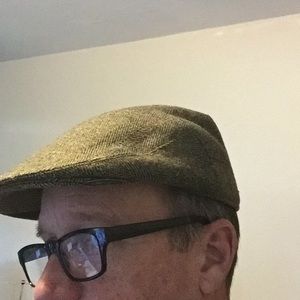 Wool driving hat